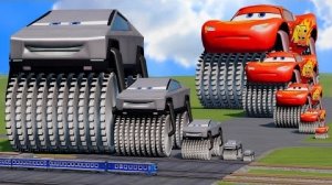 Большие и маленькие двухколесные пилы-монстры: Кибертрак Tesla против Лайтнинг Маккуин против поезда