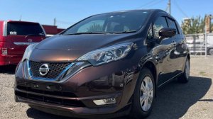 Шоколадка Nissan Note.