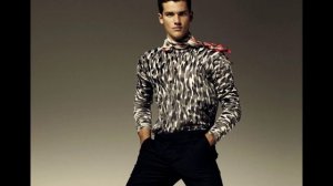 Артур Сэйлс ( Arthur Sales )