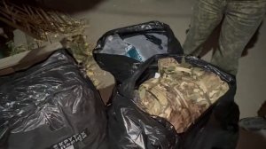 Наша Анюта практически в ночи, передала вашу поддержку ребятам из роты БПЛА👍