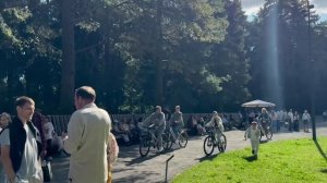 2_5328101703159937503.MP4