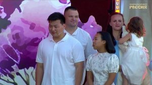 Счастливый момент во Владивостоке: романтическая история на открытии Национального центра «Россия»