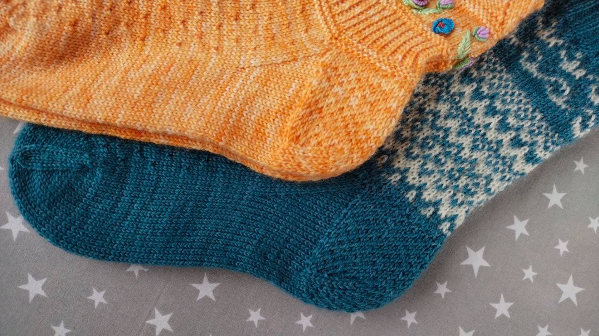 Усиленная, классическая пятка с красивым узором для носков / подробный мк смотреть онлайн