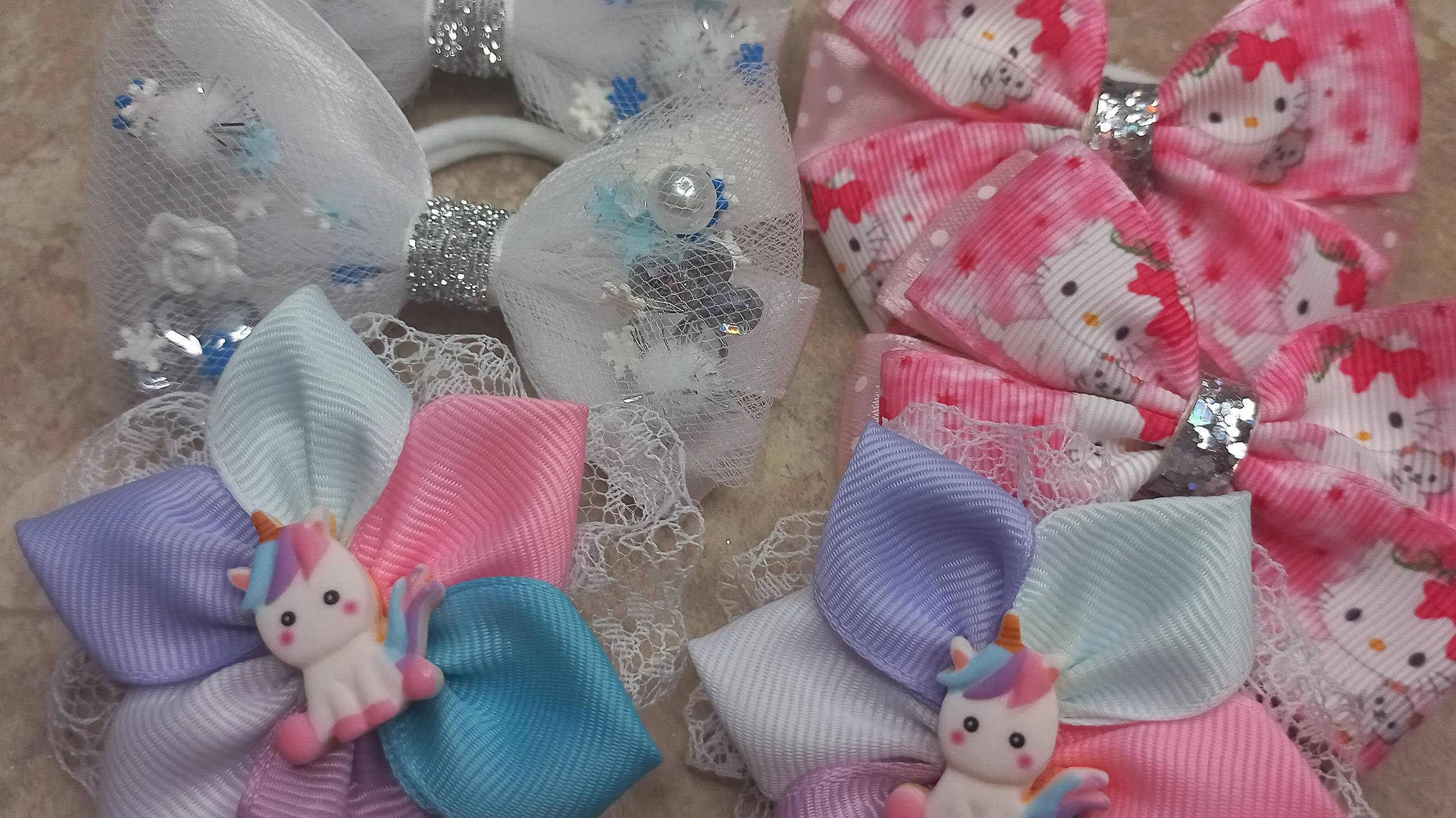 Подарочная коробочка с бантиками для маленькой девочки Упаковка смотреть онлайн