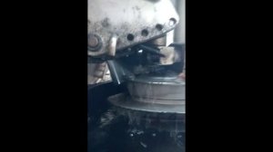 Почему льётся вода с лодочного мотора