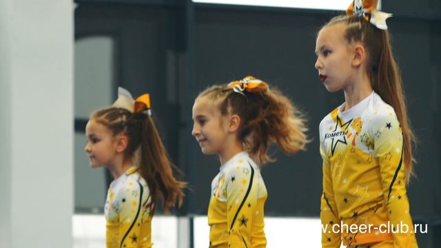 CHEERENKELI - Команда "КОМЕТЫ"