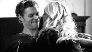 Клаус и Кэролайн - Ничего