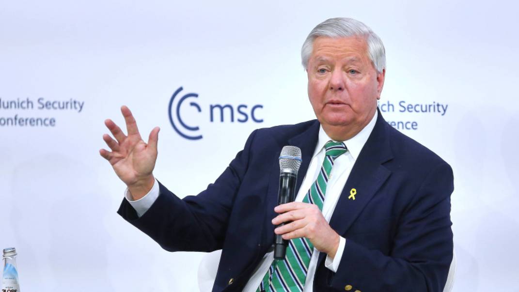 Не на мове: Ермак и Сырский по-русски обсуждали взятку Грэму* за поставки оружия