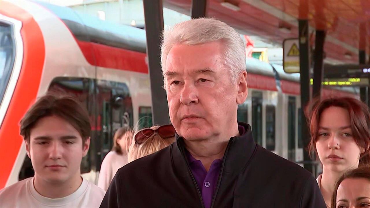 "Большое событие" - Собянин о завершении обновления электричек на МЦД