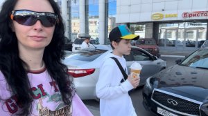 Будни: погулять,поесть,попить. А полежать никак  не получается😉, всё дела…