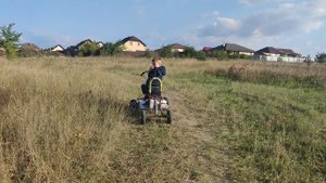 самодельный полноприводный электроквадроцикл..mp4