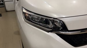 Honda Freed -   европейский свет, леворульный свет