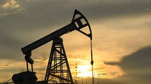 В ОПЕК+ в четыре раза снизили темпы увеличения добычи