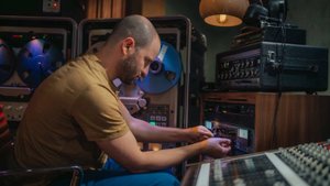 05. Starting Mix, Console Layout, Effect Sends, Routing, Mix Bus Processing and Tape Machines