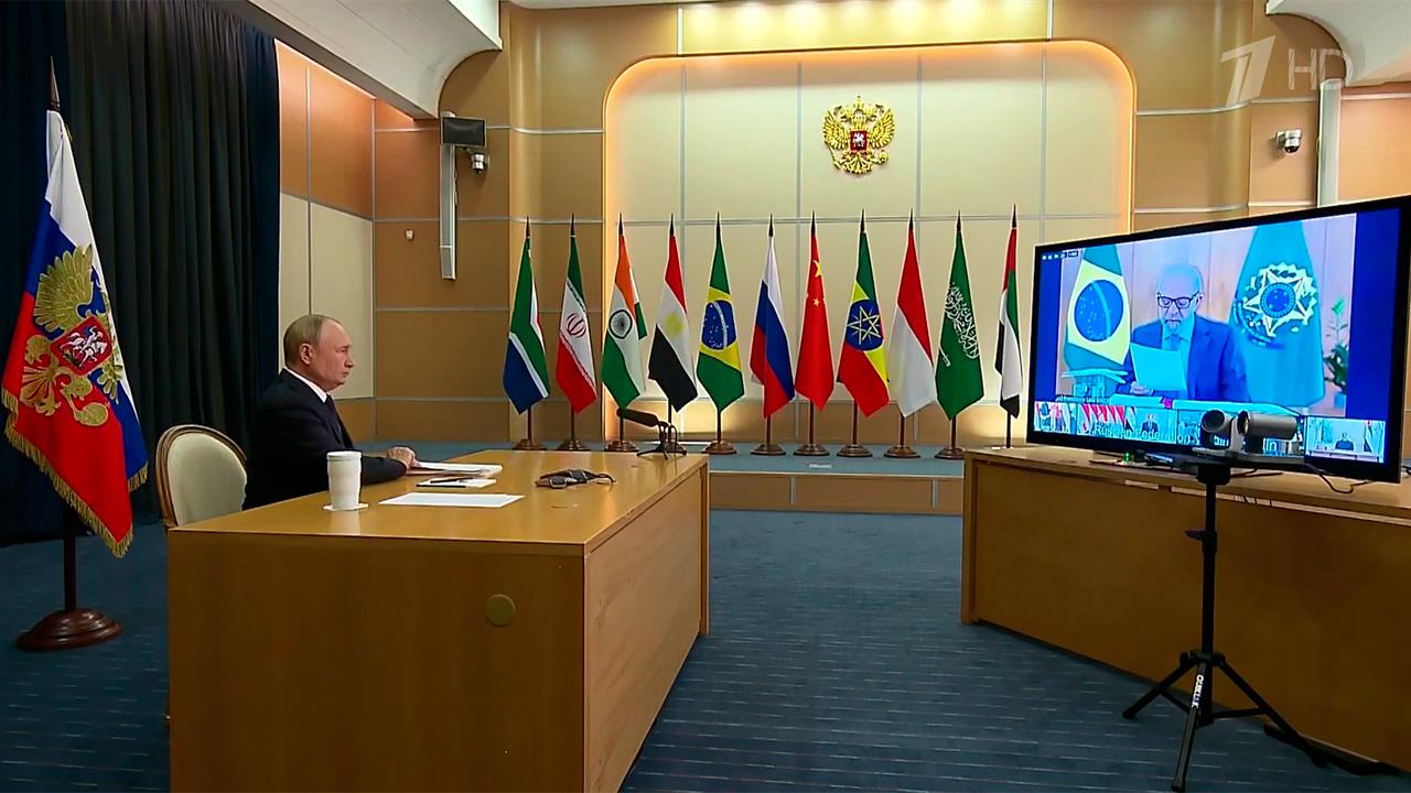 Владимир Путин принял участие во внеочередном саммите БРИКС, который состоялся в онлайн-формате