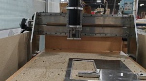 Симка-2 доделан. Фрезерую алюминий. Станок идет в продажу.