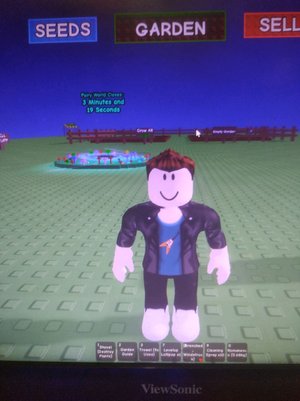 играем в 99 ночей в лесу