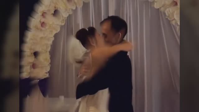 Петлюра - Платье белое