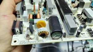 Почему инженеры устанавливают защитные варисторы на очень большое напряжение?