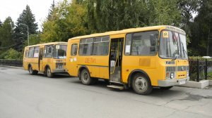 Копейск передал два автобуса в ДНР