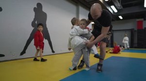 Рукопашный бой - наука побеждать. Детские школы.