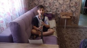 Первые шаги внука.