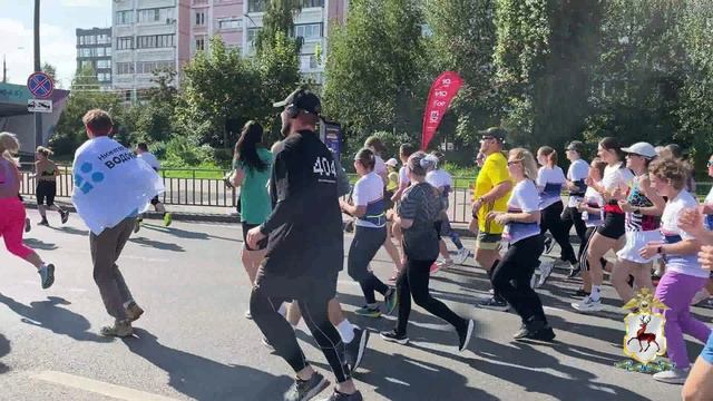 Полицейские Нижнего Новгорода приняли участие в забеге «Марафон-52» смотреть онлайн