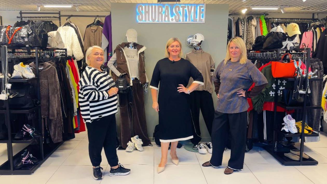 Shura Style до 68 размера Женская одежда: Бомберы. Платья. Костюмы. Спорт-шик. Куртки. Джинсы