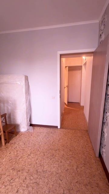 Продаётся просторная 4-комнатная квартира в самом зеленом районе Зеленограда. смотреть онлайн