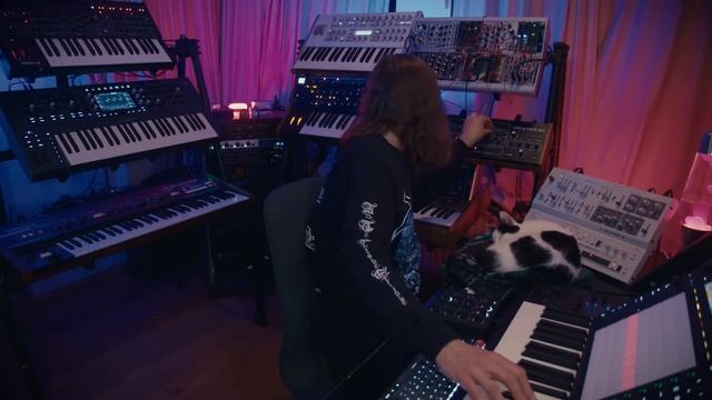 Space Ambient Liveset - Album release show (Home Concert 75)