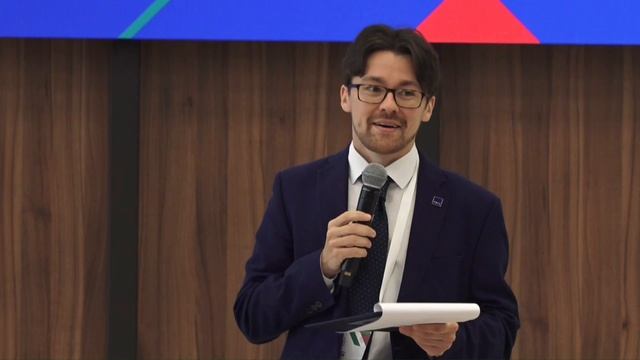 商务早餐"俄罗斯和中国之间的信任桥梁" смотреть онлайн