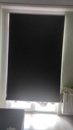 Черные рулонные шторы BLACK-OUT защита от солнечного света и нагревания воздуха в комнате. Декор.