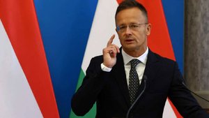 Сийярто обвинил Киев в ухудшении отношений Венгрии и Украины