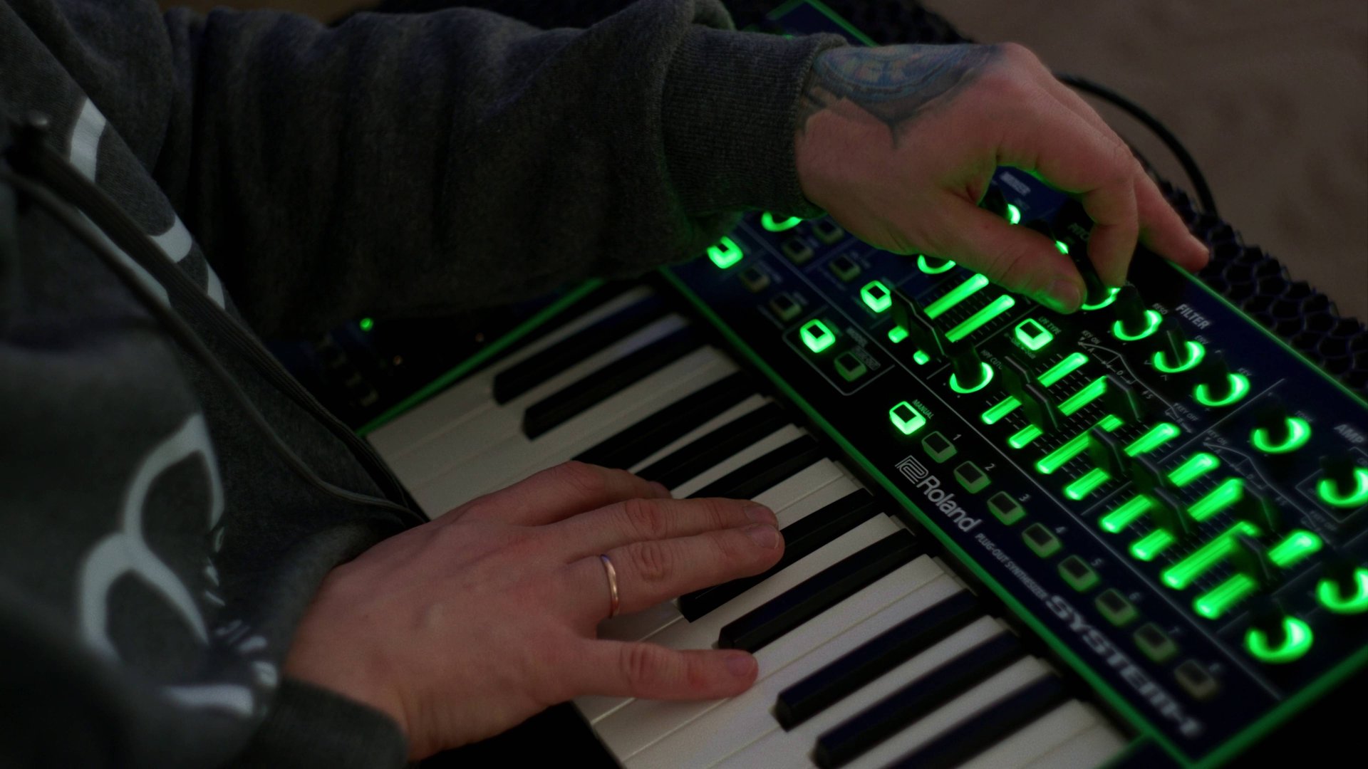 Курс по синтезу и дизайну звука "Синтология"