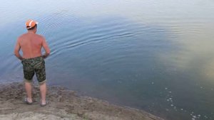 Упустил сома на Ахтубе
