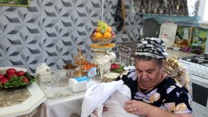 Лёша Путюк встречает своего внука шураню