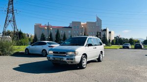 Nissan Prairie Joy, 1996 год