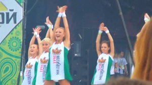 Танец девчонок (Рок над Волгой 2012)