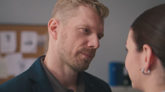 ЗВОНИТЕ В ПОЛИЦИЮ-3 - 2 серия смотреть онлайн