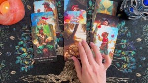 Таро-расклад "На что обратить ваше внимание прямо сейчас" 🌹