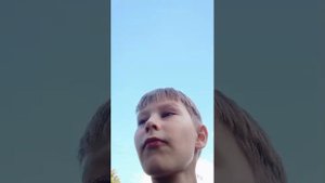 вызываю Влада гулять звоню ему в домофон позитив на высшем уровне