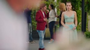 Запах клубники 15-я Серия Полная Версия (Русский Дубляж