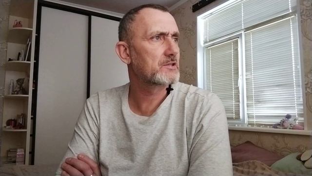 Он срезает те побеги Мои, которые не плодоносят; очища? смотреть онлайн