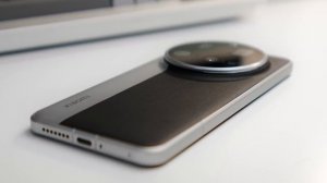 Обзор Xiaomi 15 Ultra (и сравнение с S25 Ultra)