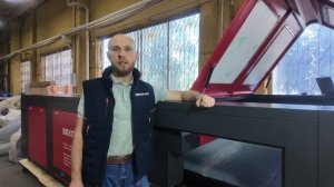 Лазерный раскройщик на газовом лазере Tokagama TG-GL-1530-W8-R