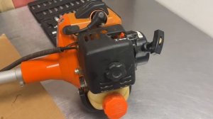 ECHO SRM-2655SI триммер интересной конструкции.