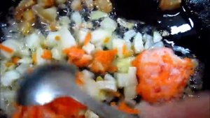 Как потушить картофель с мясом. Простое блюдо.