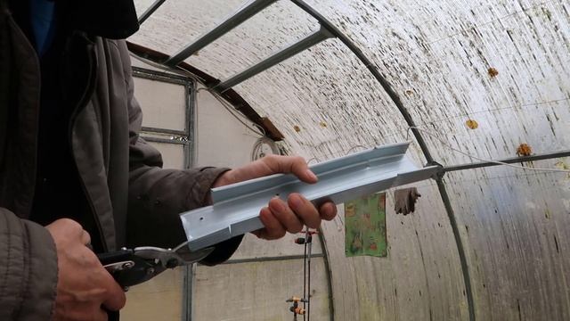 Как усилить теплицу чтобы не проломил снег 2 смотреть онлайн