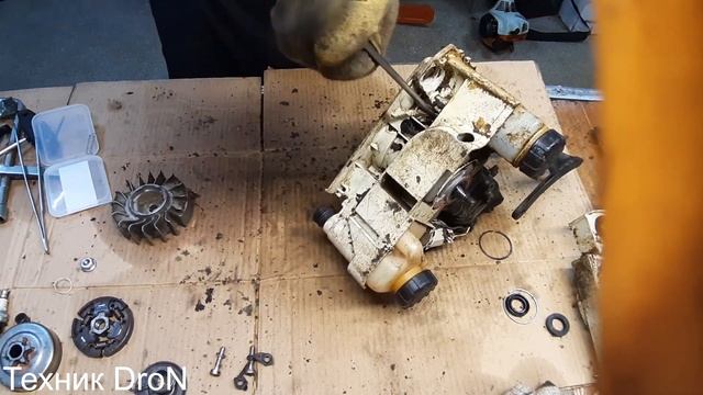 Замена поршневых колец Stihl MS 180. смотреть онлайн