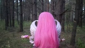 Полёт Кьюпид по Зачарованному лесу